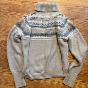 Jun & Ivy Beige Knit Sweater